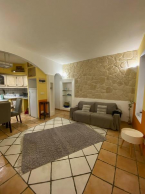 Le Cigalou : T2 en Duplex au centre ville